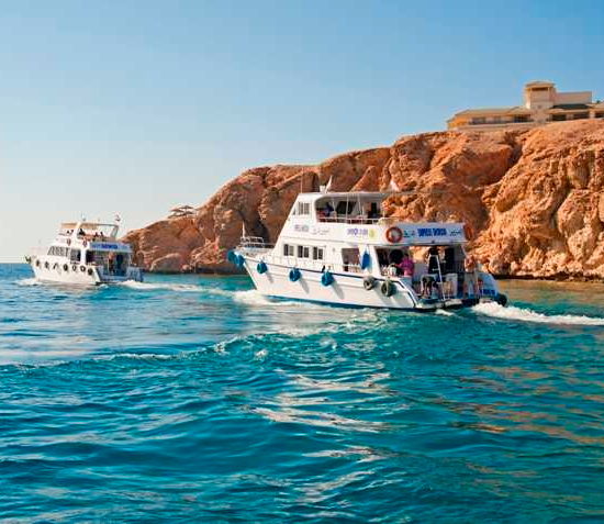 Sailing boats heading to Ras Mohamed National Park
